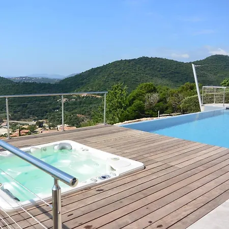 Fautea Villa